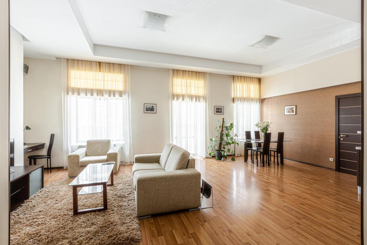 Senator City Center Kyiv Exterior photo